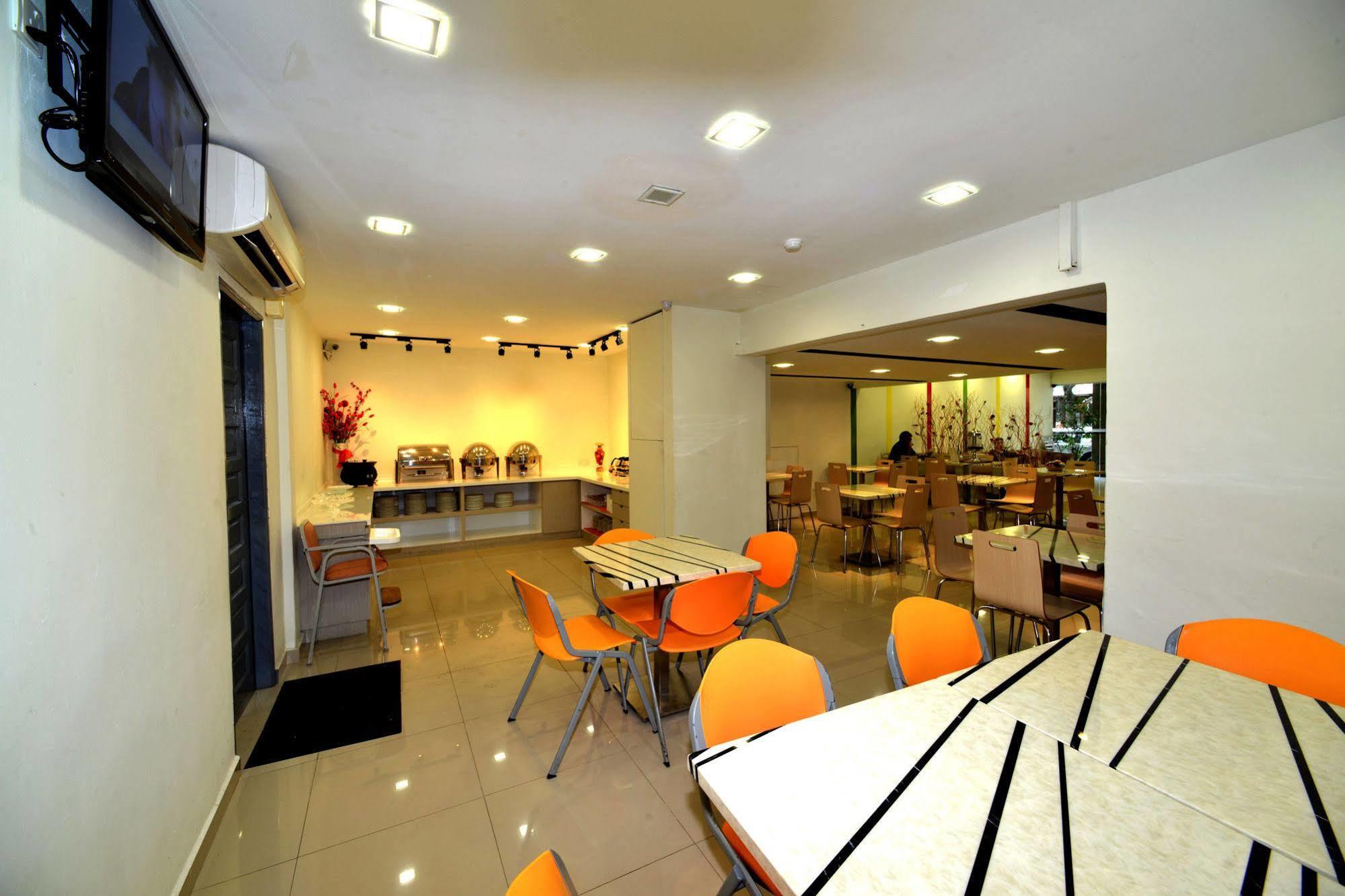 Classic Boutique Hotel Kuantan Exterior foto